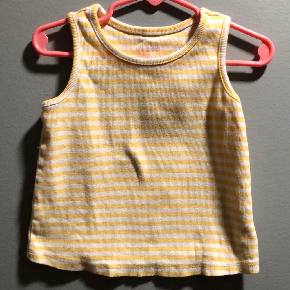 *WORN ONCE* GIRLS SHIRT SIZE 3 T! IN GREAT SHAPE! SMOKE FREE HOME!